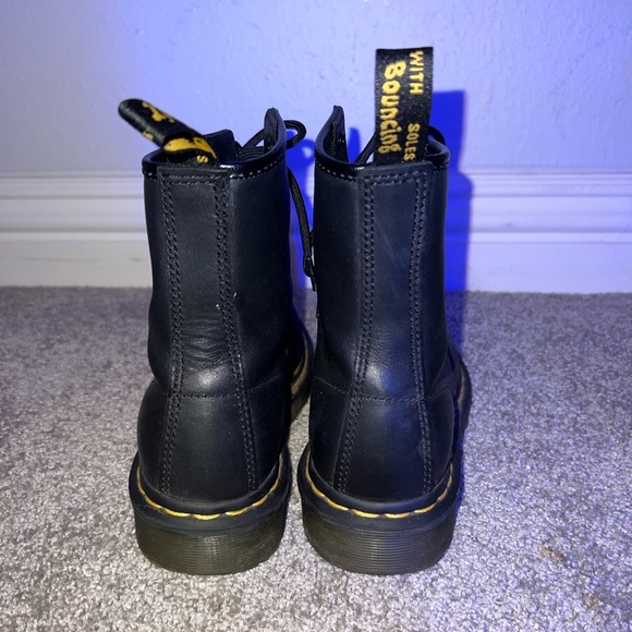 Doc Martins - Picture 3 of 4